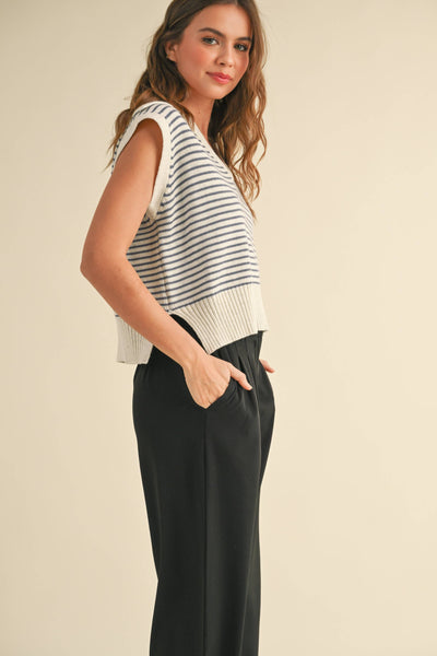 T3789   V-NECK STRIPE COLLAR KNITTED TOP