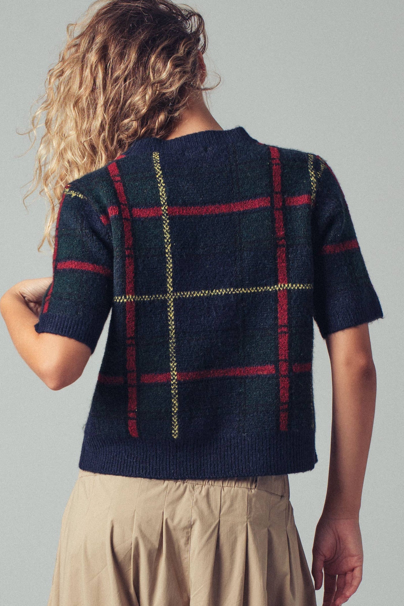 Plaid Short Sleeve Knit Sweater Top