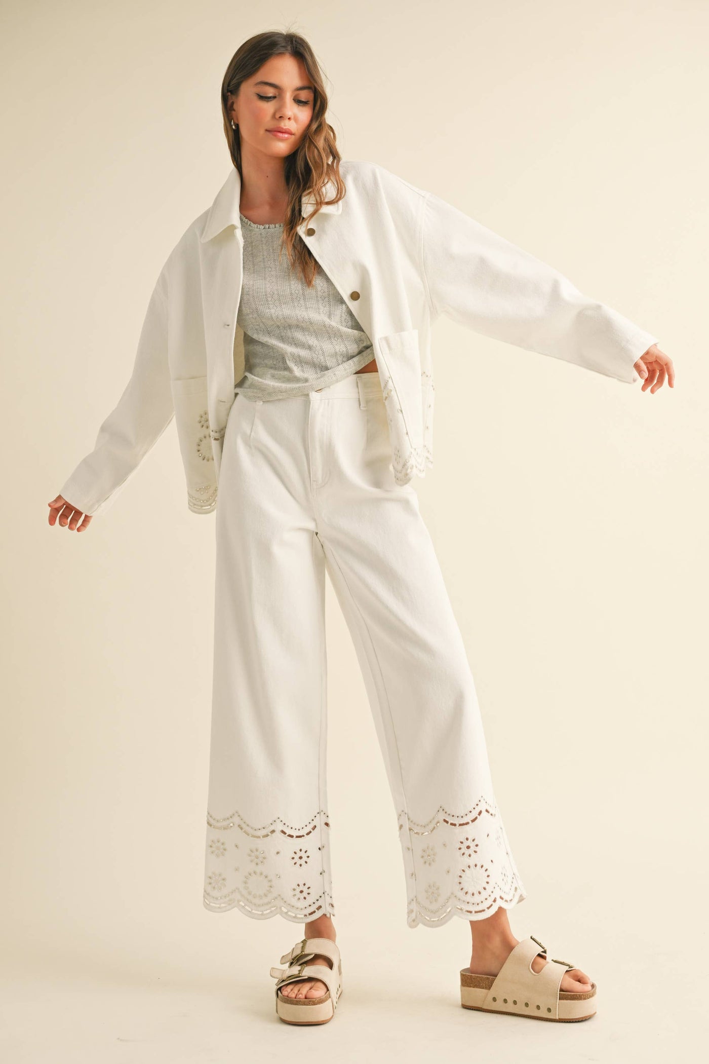 EMBROIDERY BOTTOM PANTS
