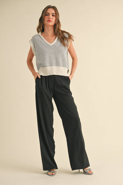 T3789   V-NECK STRIPE COLLAR KNITTED TOP